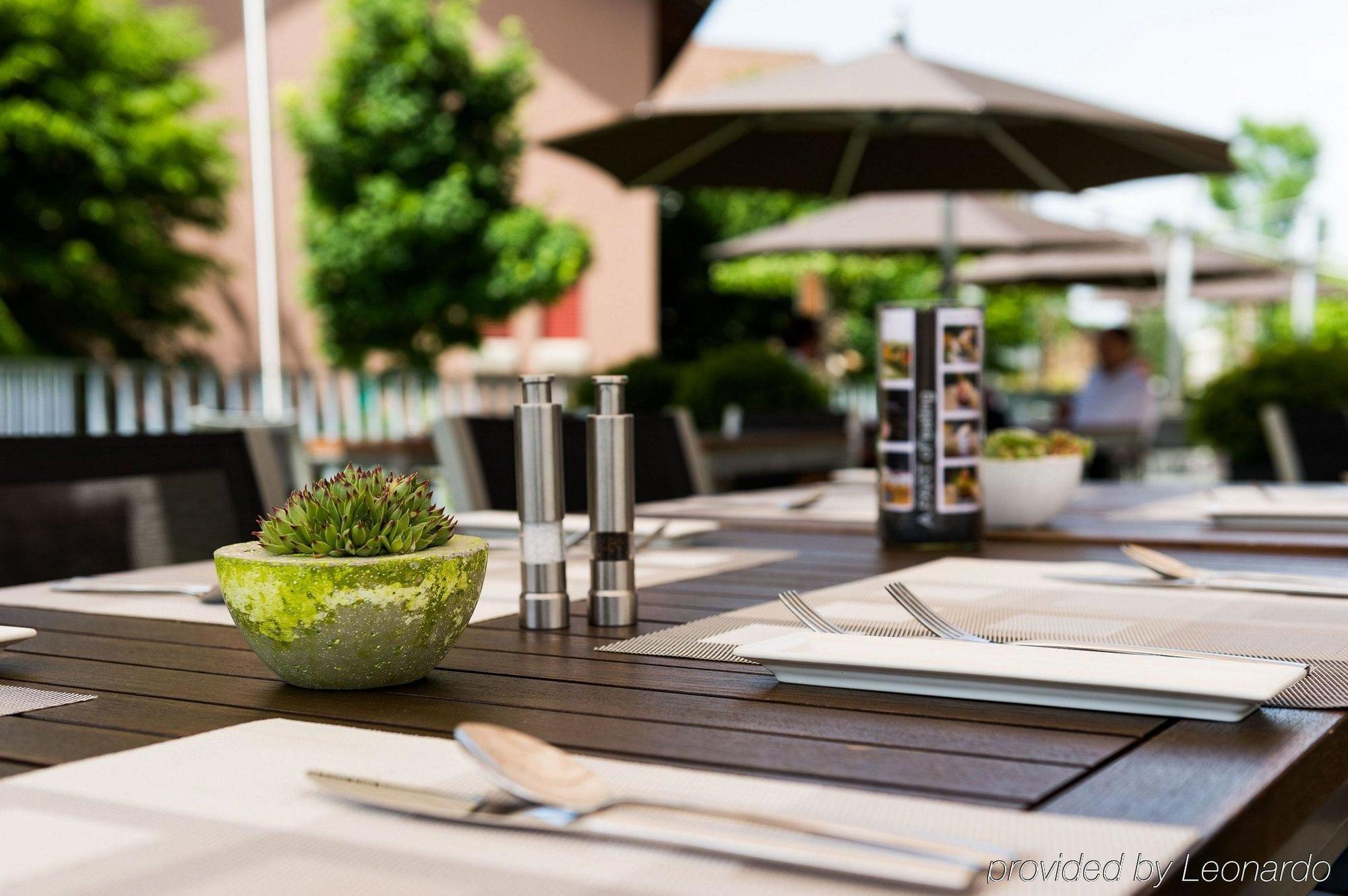- Welcoming L Urban Feel L Design Hotel 4*