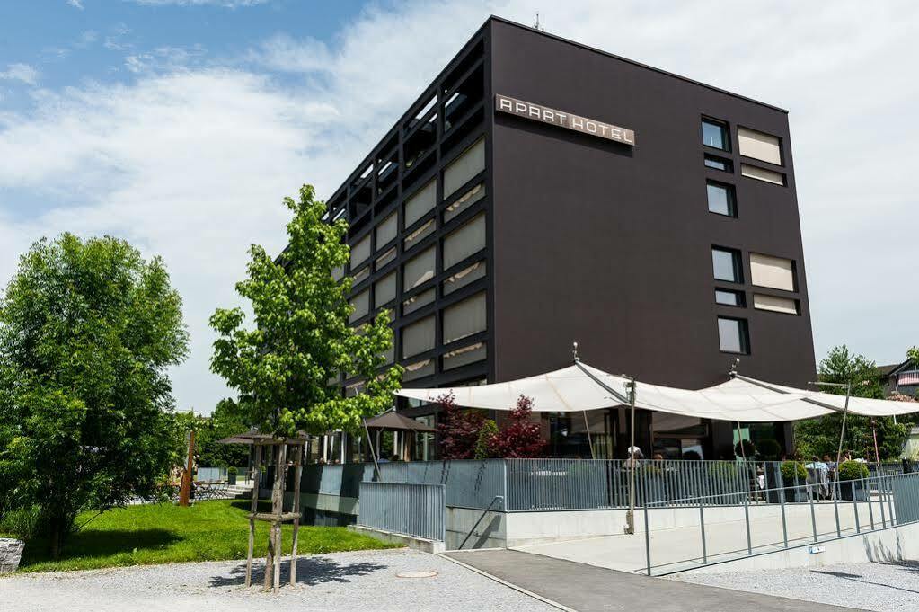 - Welcoming L Urban Feel L Design Hotel 4*